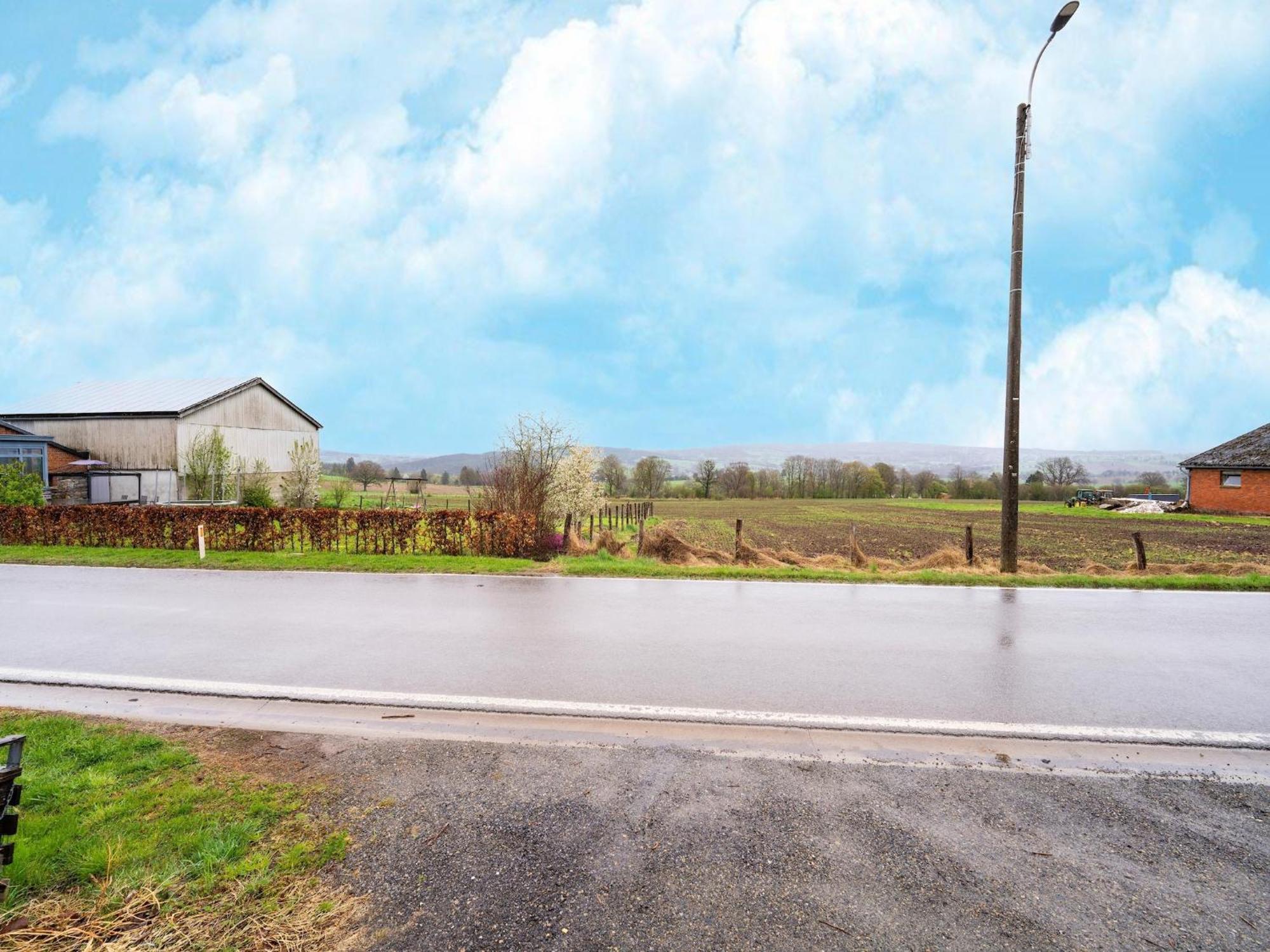 Sophisticated Holiday Home In Lierneux Near Forest ภายนอก รูปภาพ