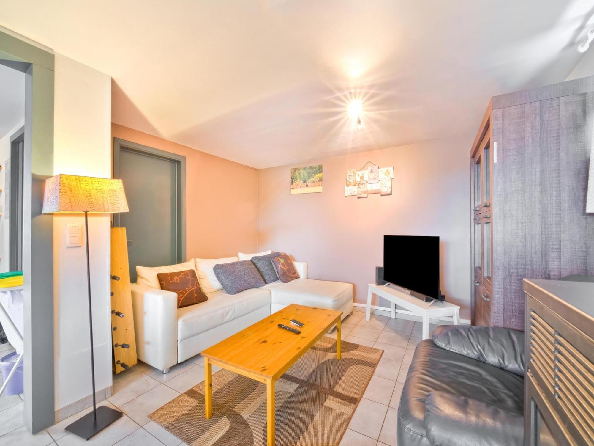 Sophisticated Holiday Home In Lierneux Near Forest ภายนอก รูปภาพ